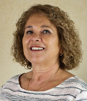 Linda Zell